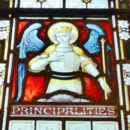 St James House - Truly Heavenly Hereford Bagian luar foto
