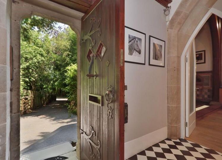 St James House - Truly Heavenly Hereford Bagian luar foto